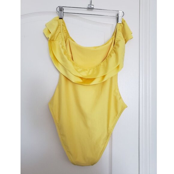 ASOS Swim Double Fri Size 6 Yellow One piece swimsuit with ruffles off shoulder - Picture 14 of 14